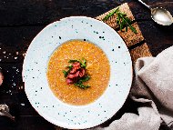 Супа / чорба от червена леща и бекон